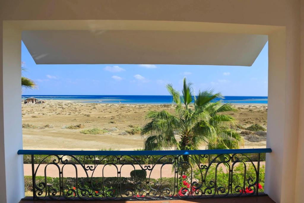 Lahami Bay Beach Resort & Gardens — aanzicht 8