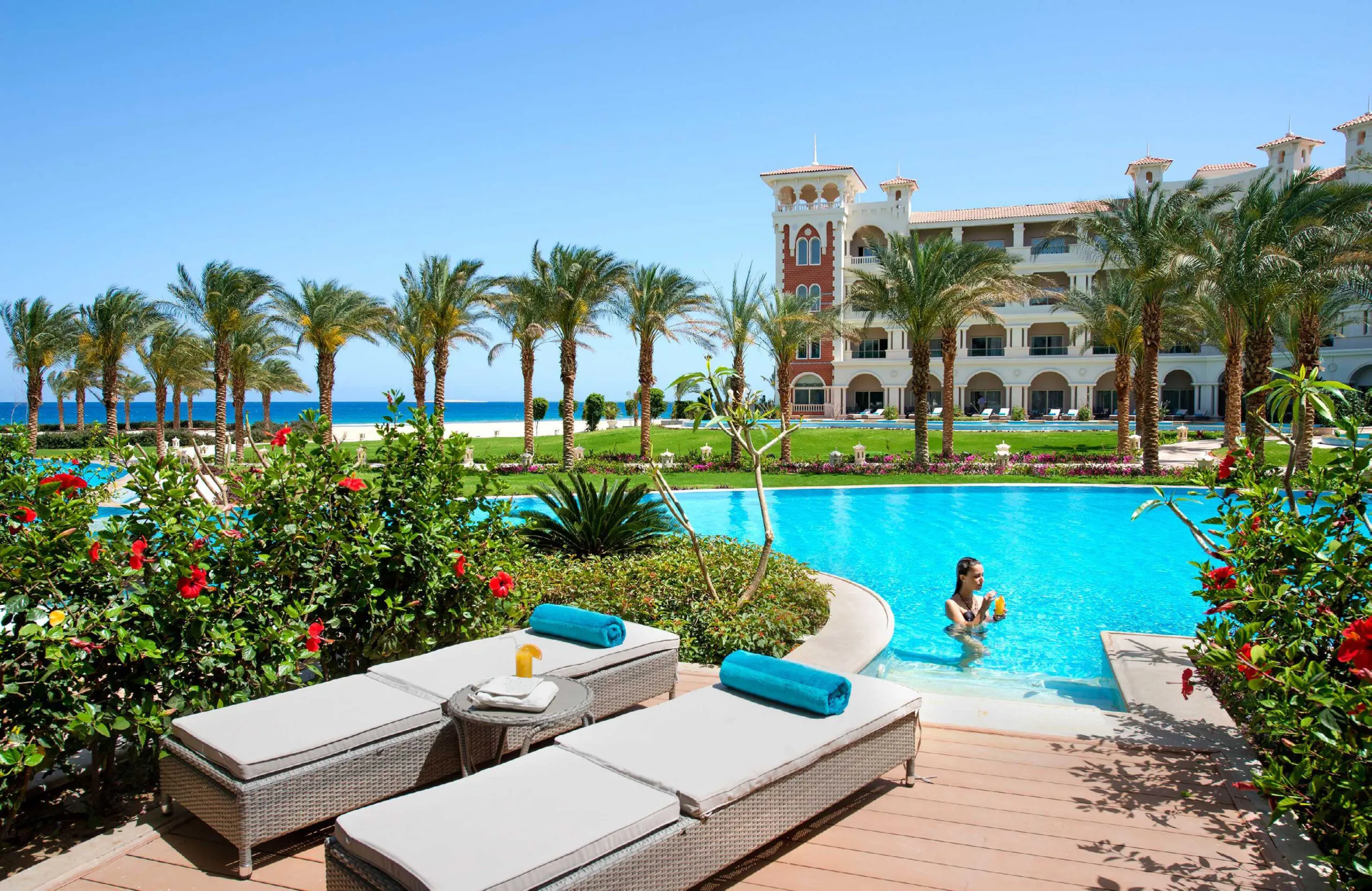 Baron Palace Resort Hurghada swim-up