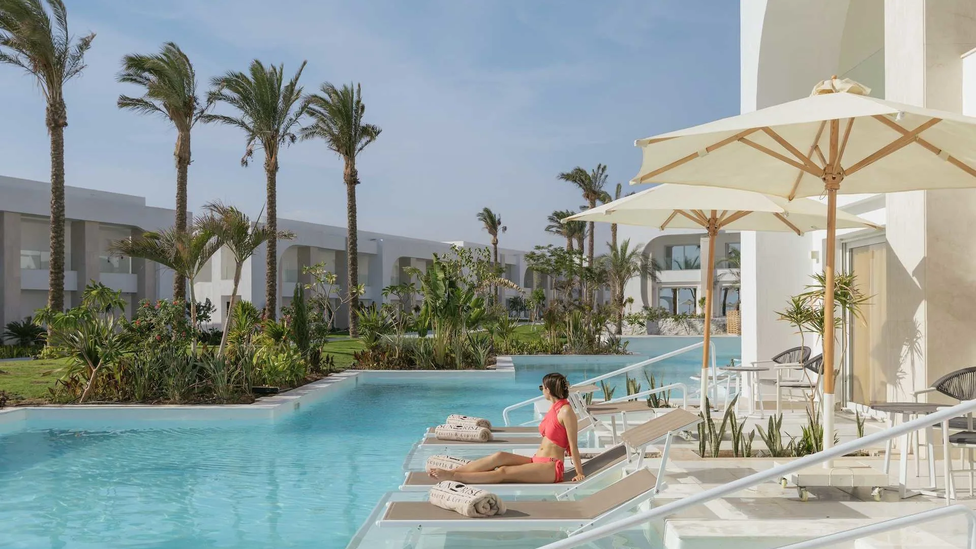 SUNRISE Anjum Resort Marsa Alam swim-up